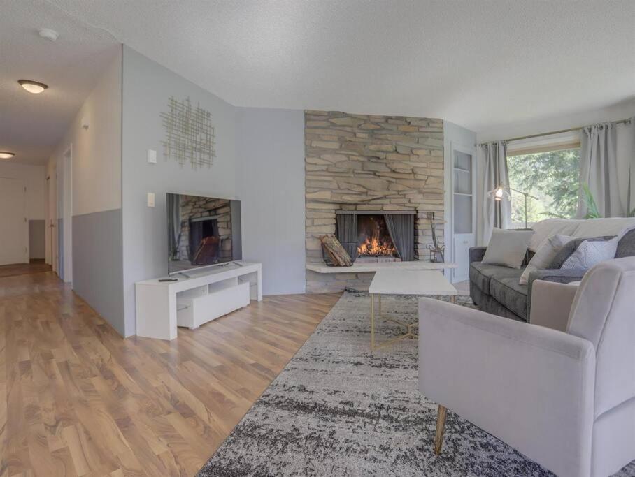 Ski-Mount Hood Charm-Welches,Golf And Ski Resort Condo,W&D, Wifi,Near Woods,Hiking,Fishing Mount Hood Village Exterior foto